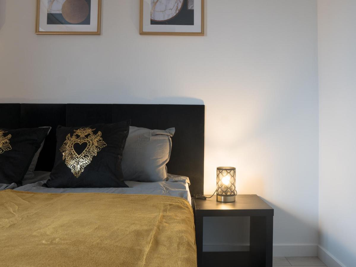Apartament Clever 2 Kamienica Grochow Warszawa Eksteriør billede
